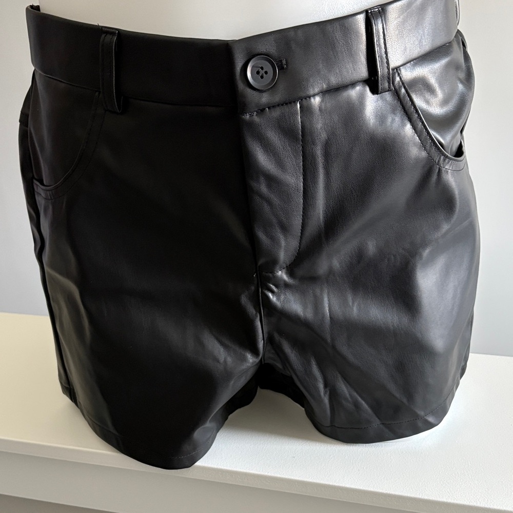 Men's Black Leather Hybrid Shorts